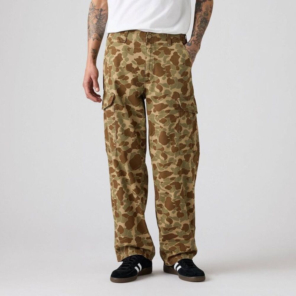 Levi's -  Men's XX Cargo Baggy Fit Pants - Duck Camo  Multicolored